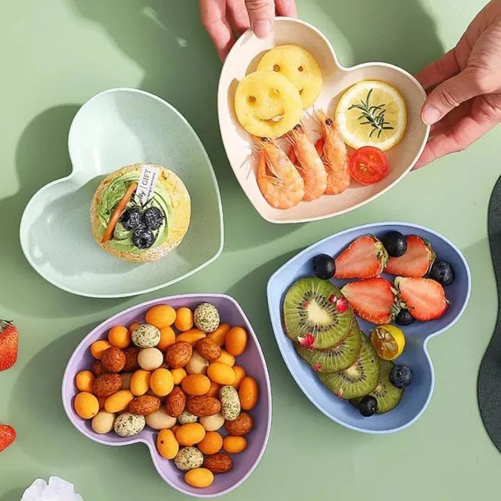 10Pcs Heart Shape Plastic Plates Set | Multi-Functional Snack & Dining Dishes